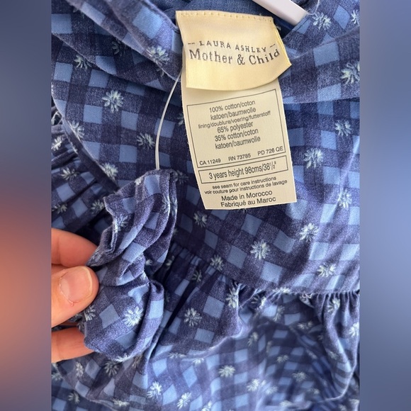 NWOT Vintage Laura Ashley Toddler Dress (3 years) + matching scrunchie - Picture 3 of 3